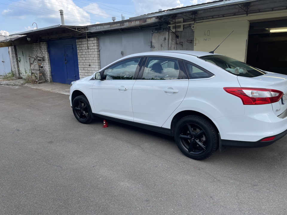 Диски Avus Racing AF8 5