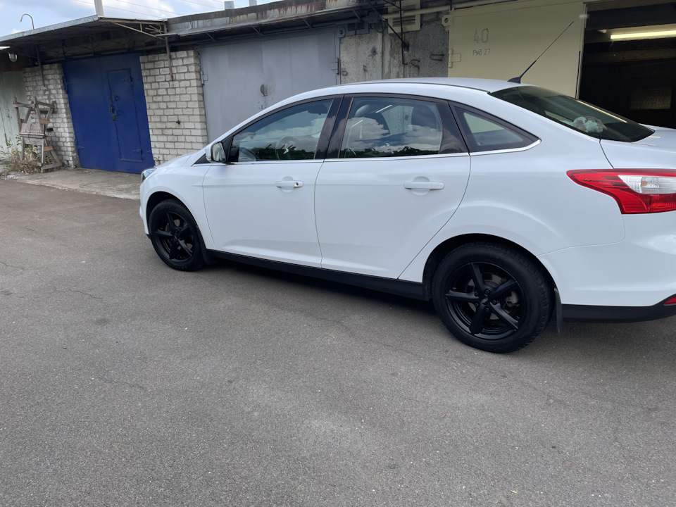 Диски Avus Racing AF8 4