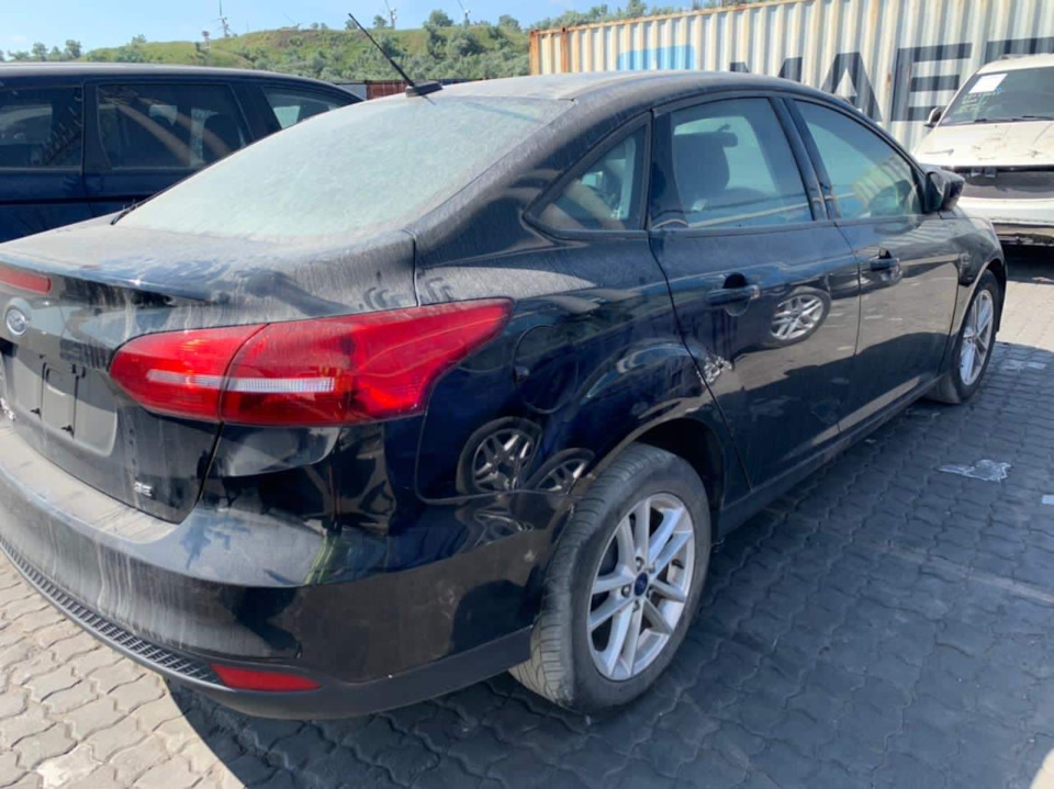 Фото авто в порту Одеса 5