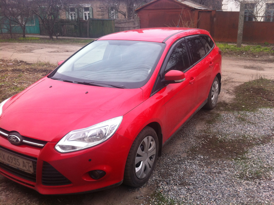 Встановлення бризковиків та вітровиків FORD FOCUS WAGON 1