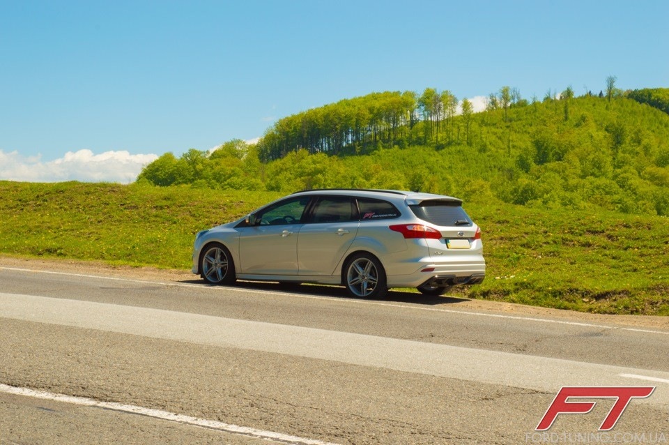 Кілька соковитих карпатських фоток Фокуса / Some fresh photos of Ford Focus Mk3 Zetec S 4