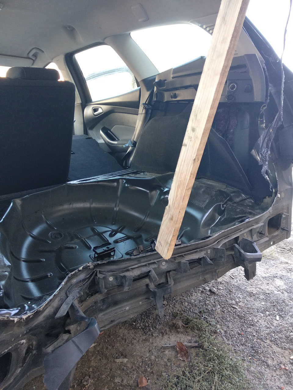 Скільки коштує ушкоджень автомобіль у Польщі? 2