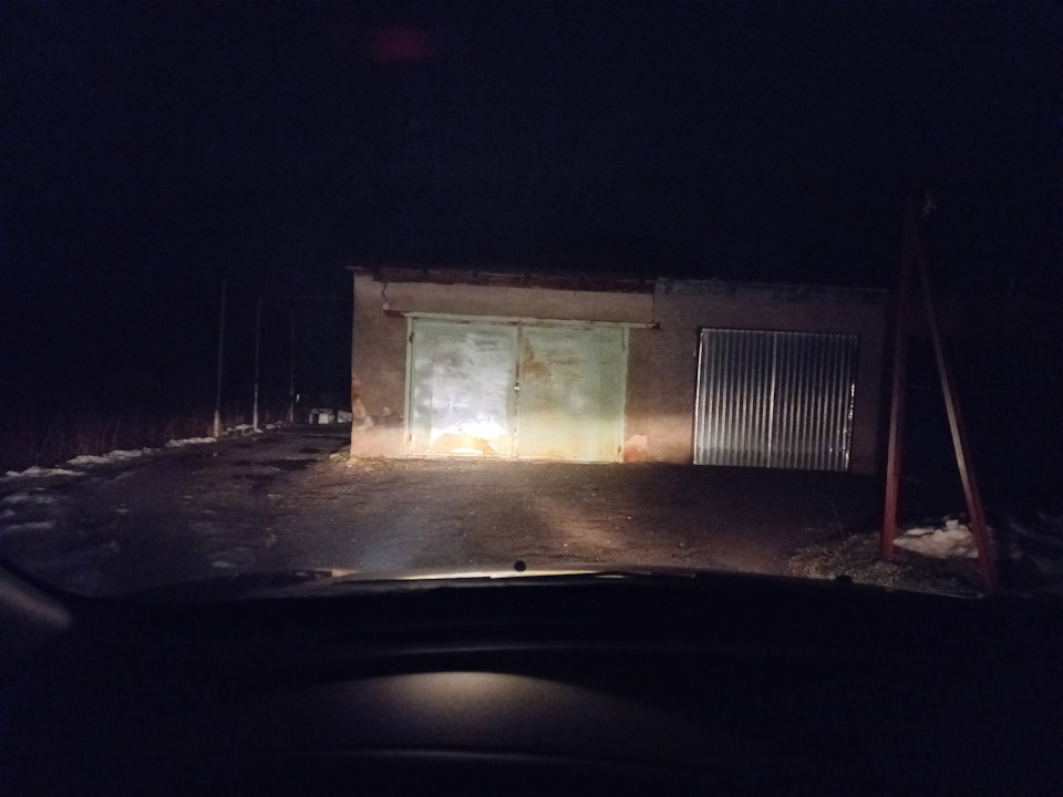 Заміна ламп ближнього світла 1