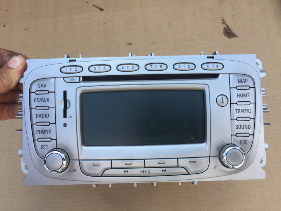 Перешкоди при підключенні телефону по Bluetooth до штатної магнітоли з навігацією 1
