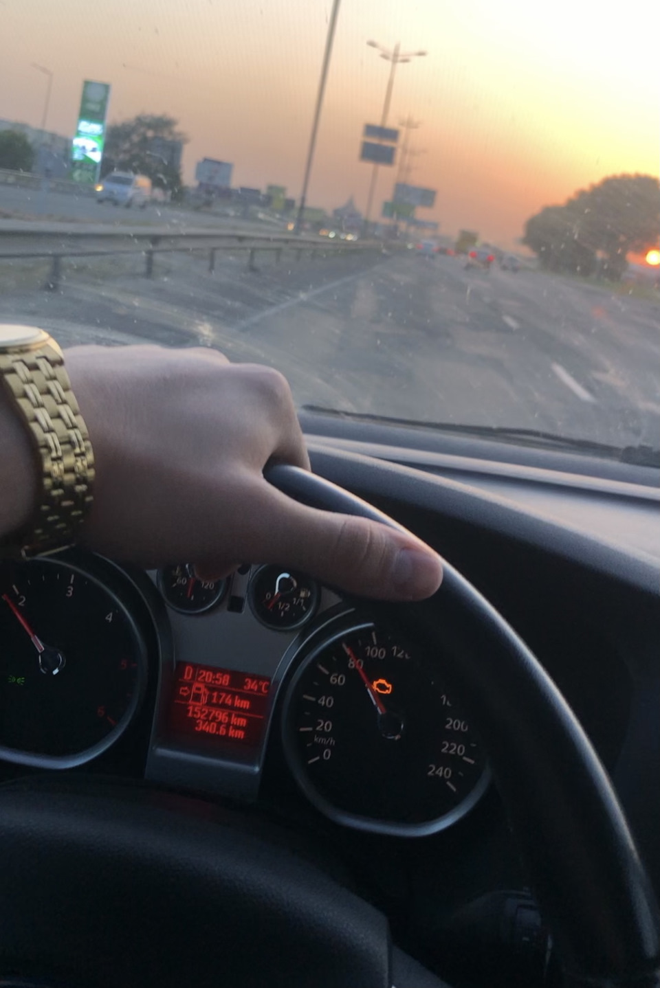 Перевірте двигун 🥲 1