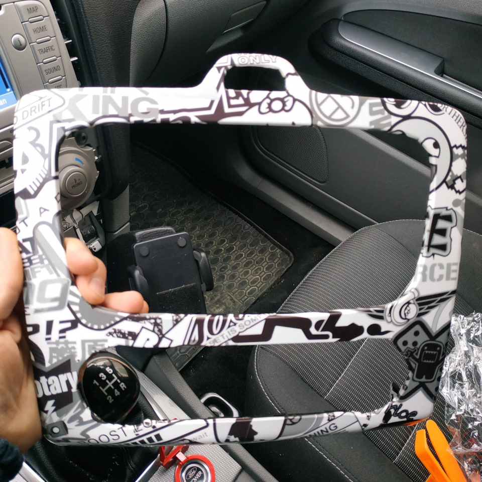 Обклеювання рамки магнітолі ford focus 2 blaupunkt fx 4