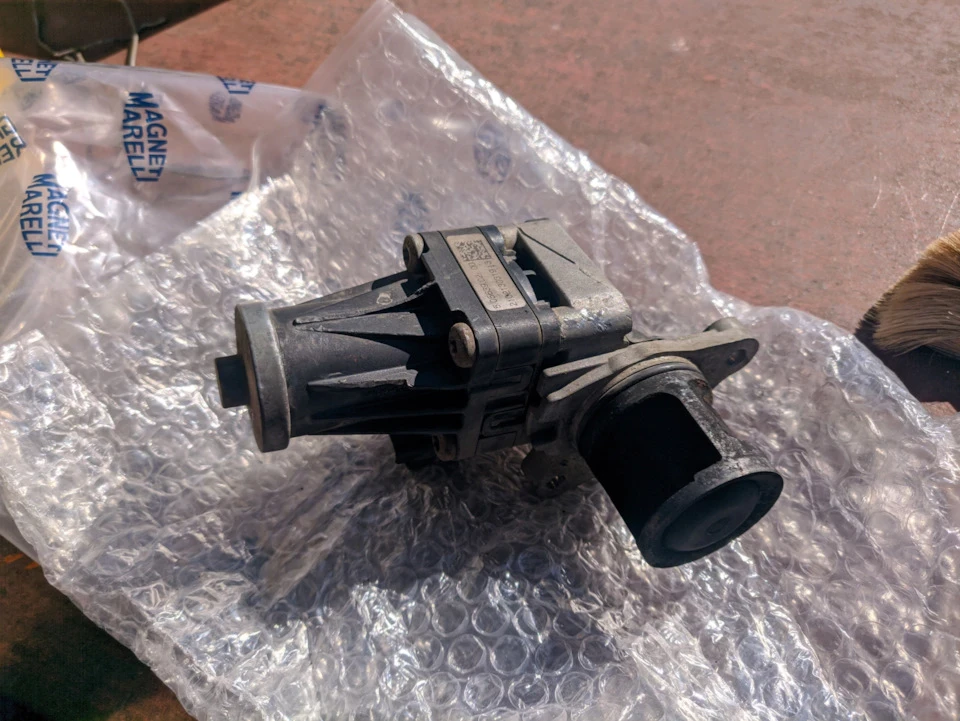 Шкідливий клапін EGR
