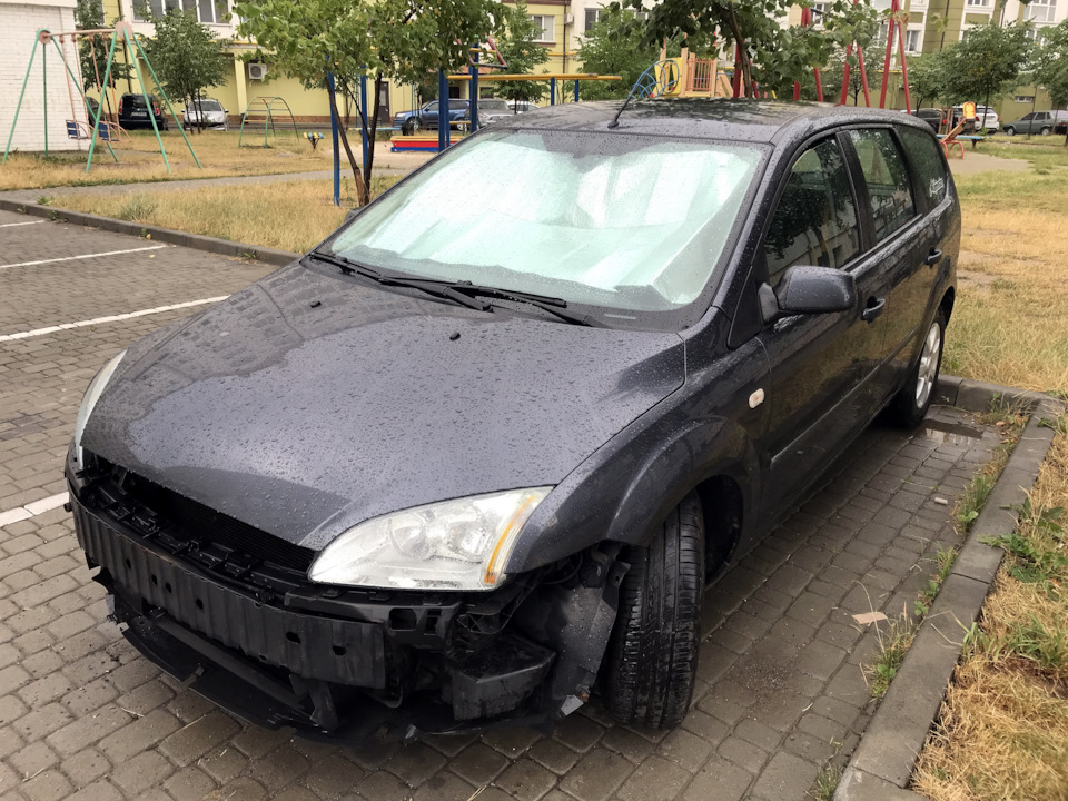 Ford Focus - Зняття бампера, встановлення ПТФ та захисної сітки 1