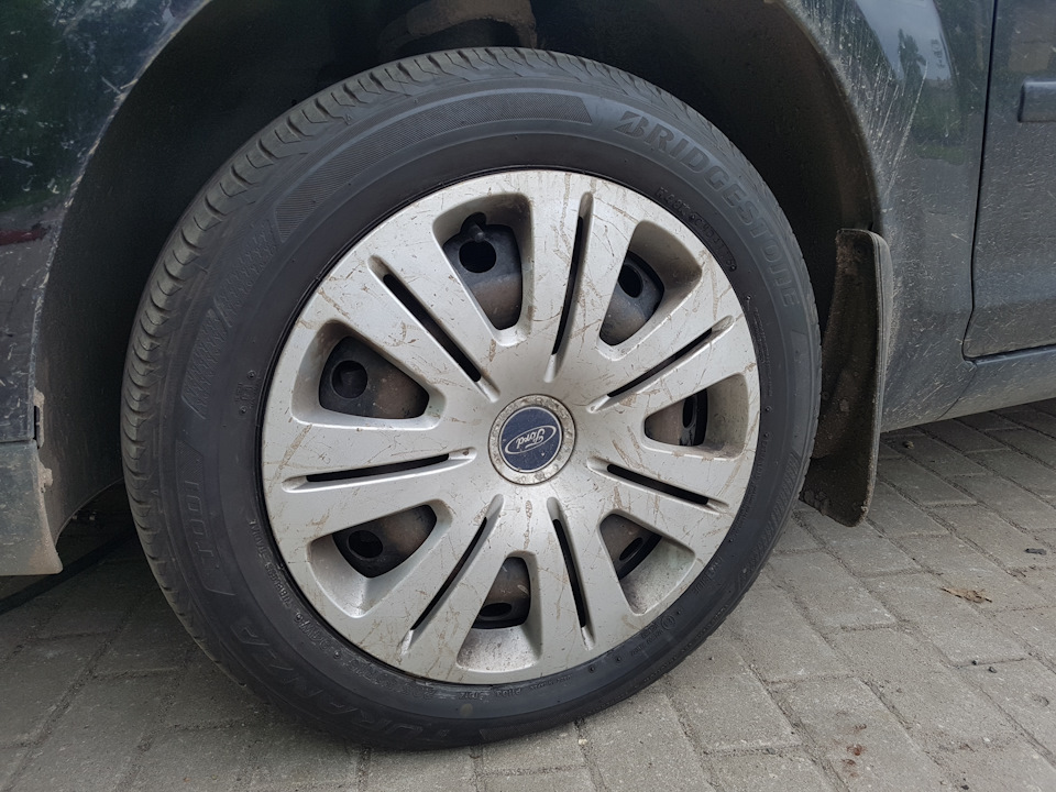 Купив літо Bridgestone Turanza T001 205/55 R16 5