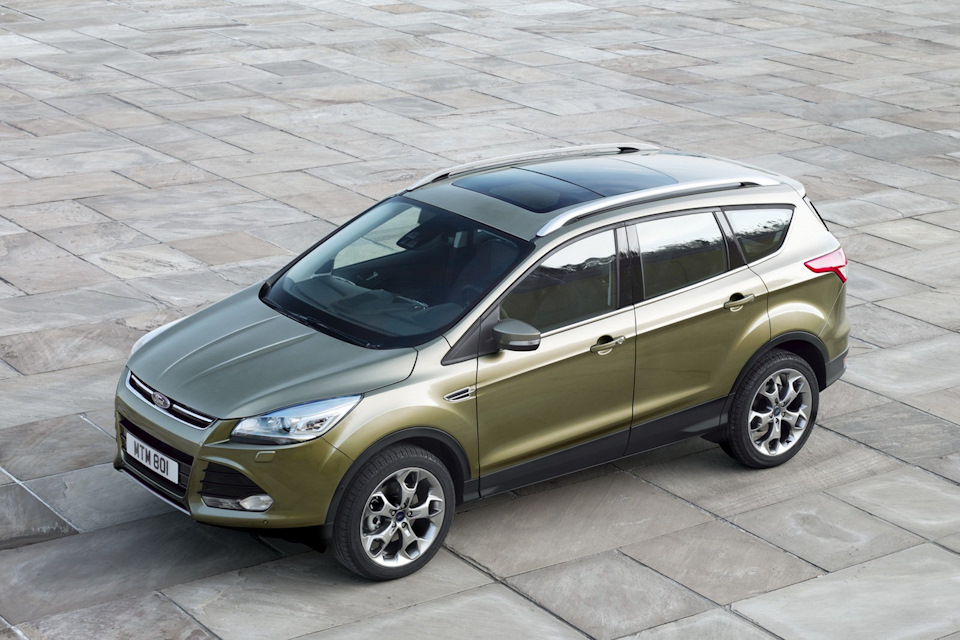 Ford Kuga 1