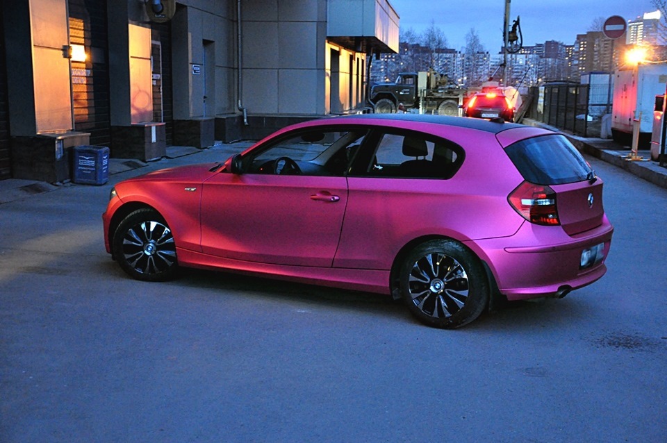 Плівка для обклеювання авто 2