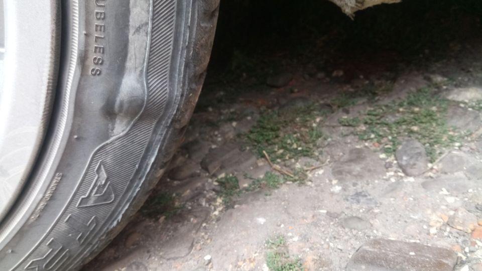 Нові літні шини 225/45 R17 або пташка шкода. 5