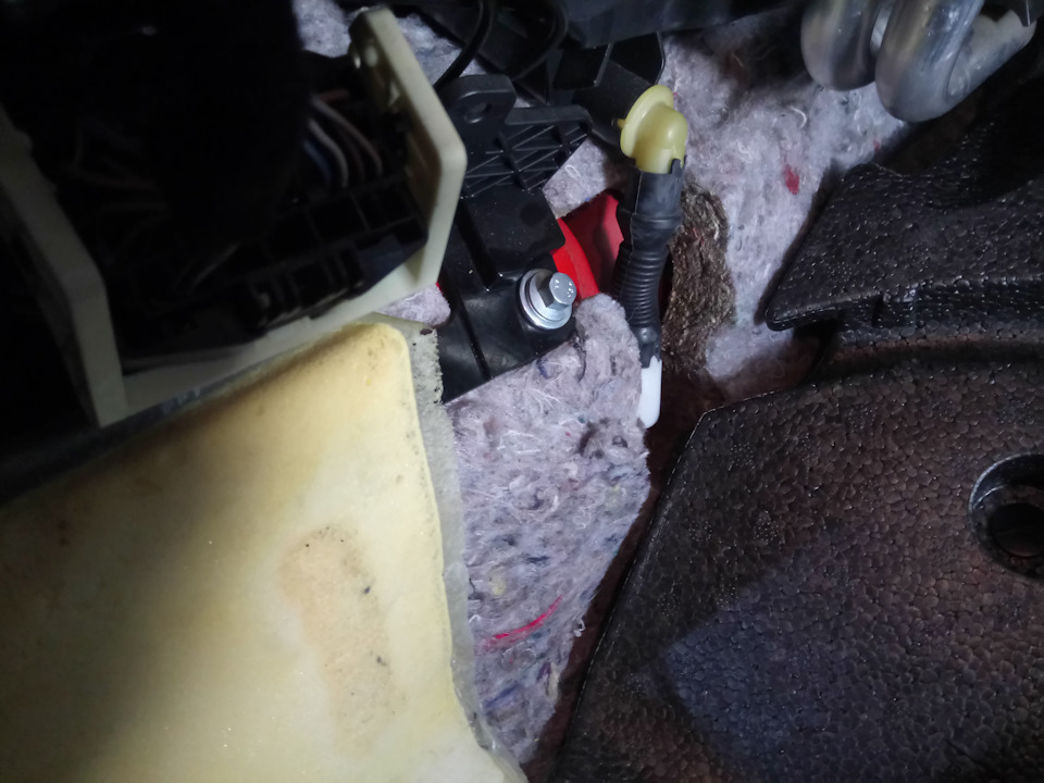 Встановлення ЕПЗЗ (PTC Heater) без наявності силової проводки. 5