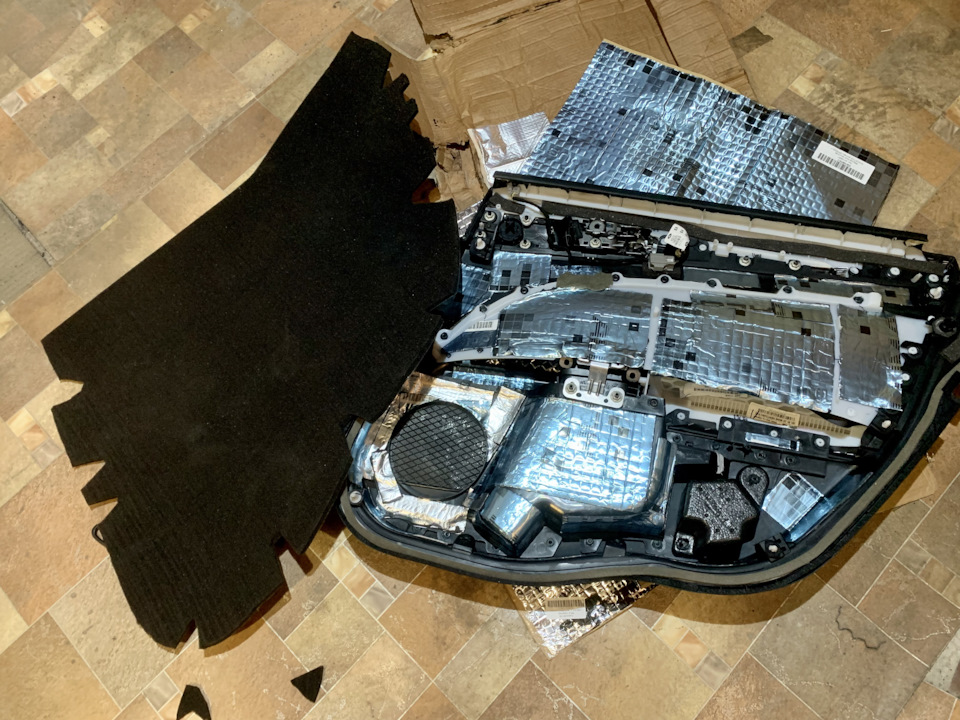 Кліпси дверних карток з Ford Focus на Fusion / Mondeo 5 3
