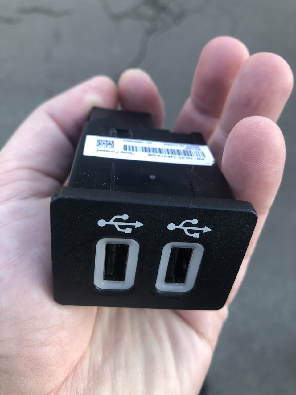 Перехід з Sync 1 на Sync 3. USB-хаб з CarPlay. Потрібні ваші поради 2