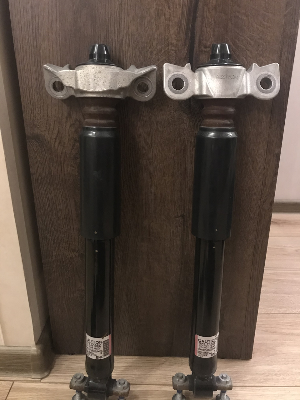 Заміна задніх амортизаторів Fusion 2.0 Ecoboost 1