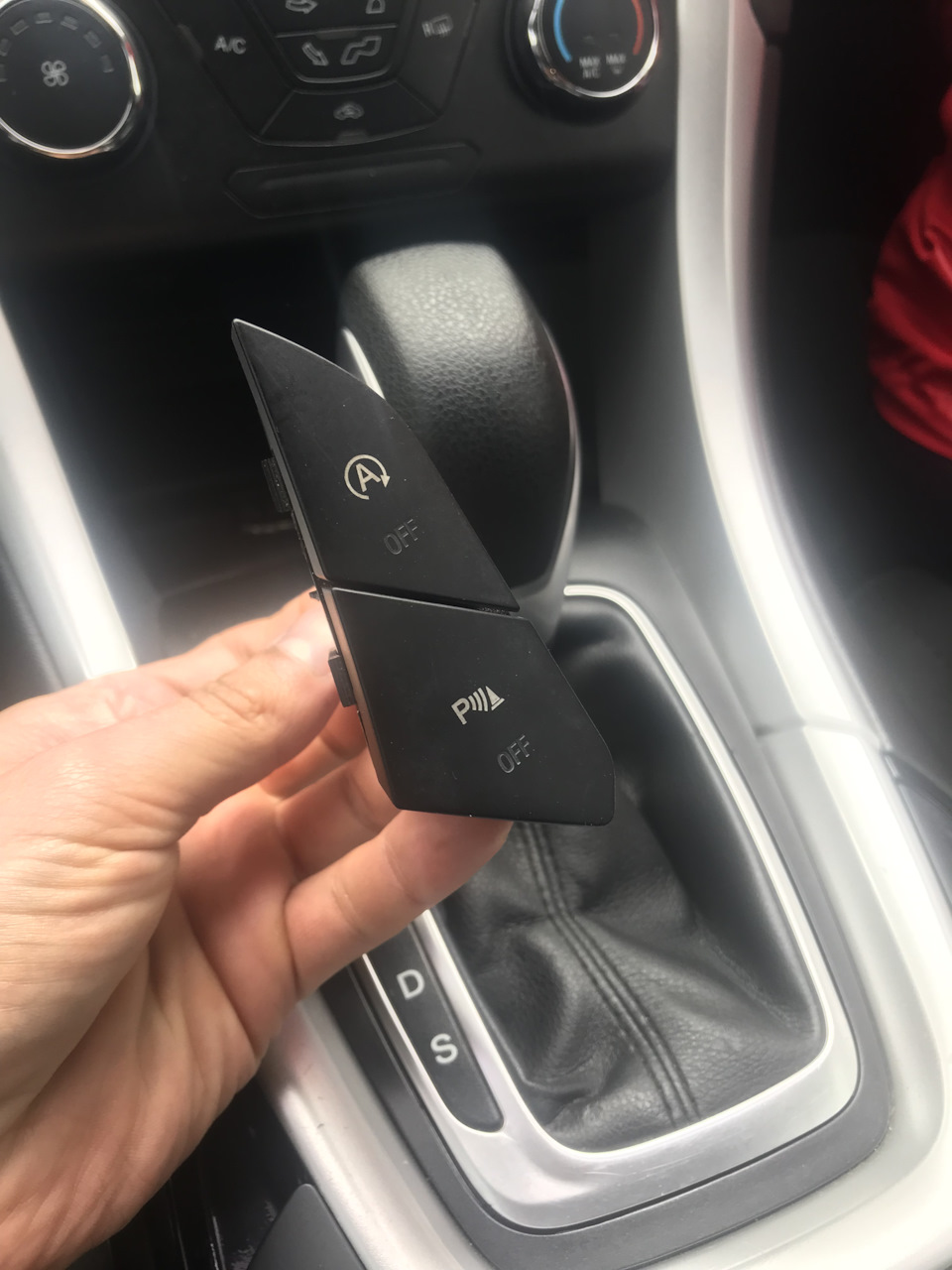 Кнопка Авто-Старт і Парктронік Ford Fusion USA 1