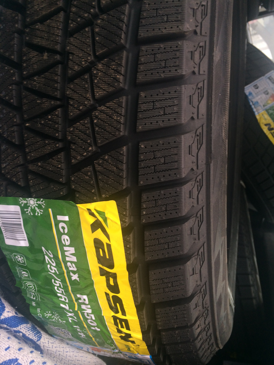 Замні шини Kapsen RW501 225/55 R17 101H XL 1