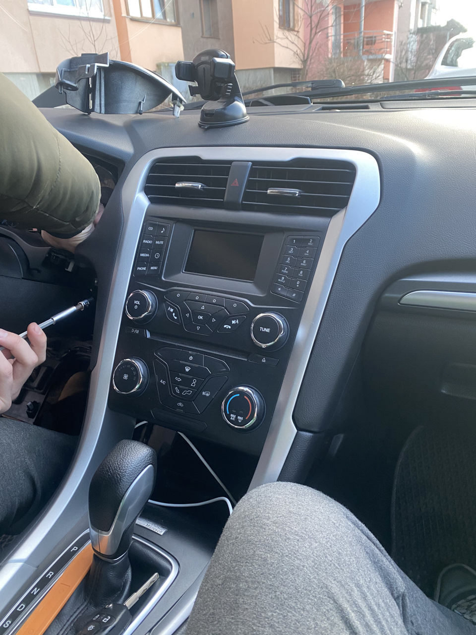 Заміна приладки Ford Fusion 3