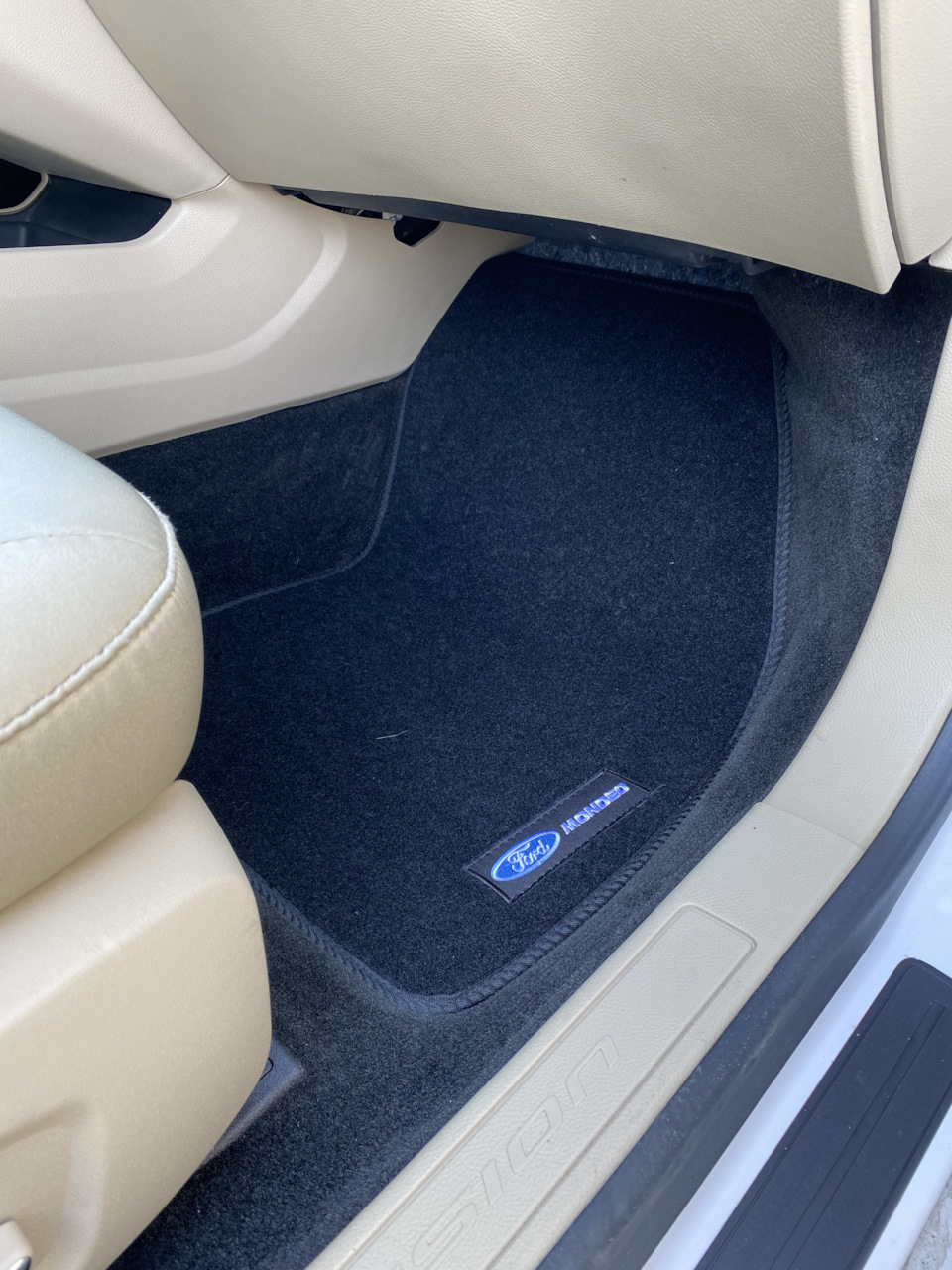 Ворсові килимки Ford Mondeo 2