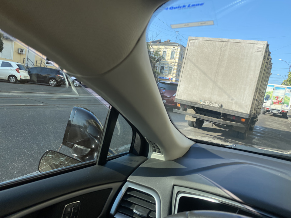 Зустріч з хлібовозкою та заміна лівого дзеркала Ford Fusion 1