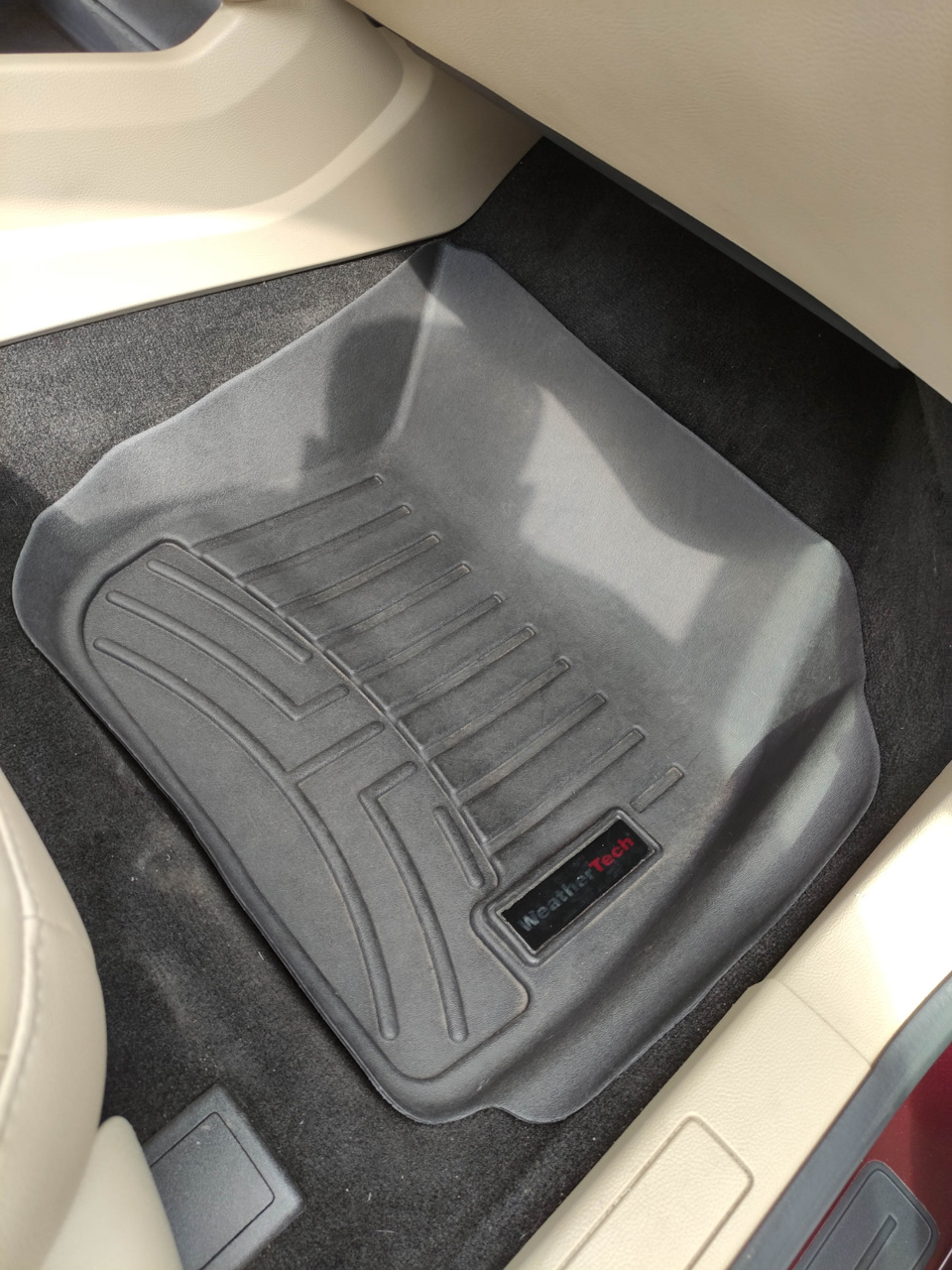 Хвалені килимки WeatherTech 5