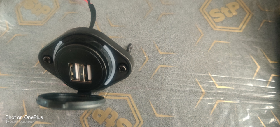 Usb для задніх пасажирів 3
