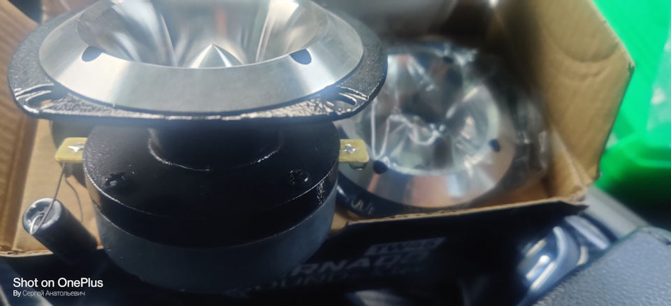 Встановлення рупорних твітерів KICX Tornado Sound TW46 3