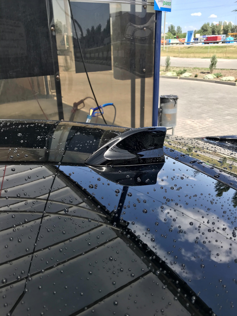GPS антена-плавець від Ford Edge 4