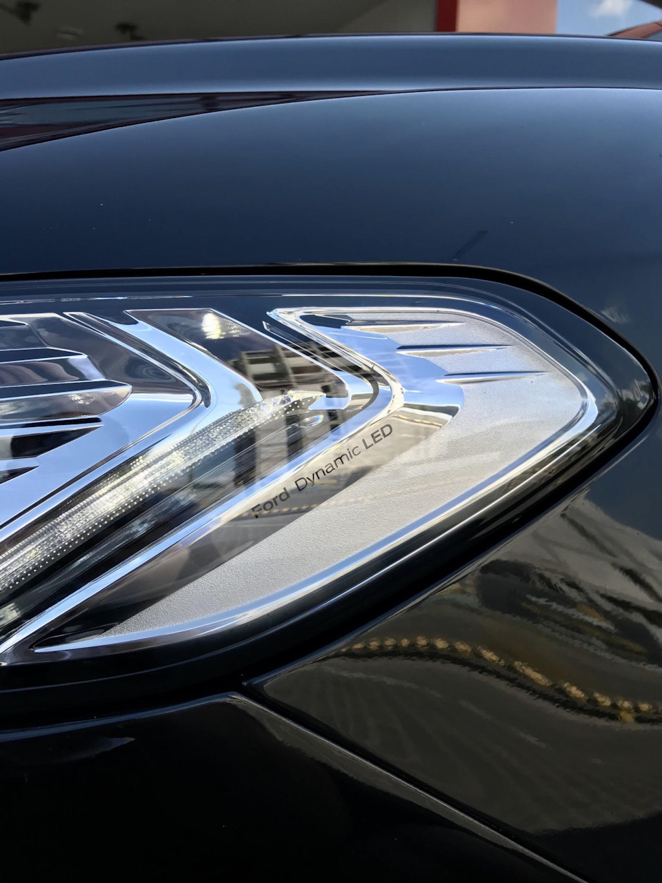 Оптика Ford Dynamic LED 3