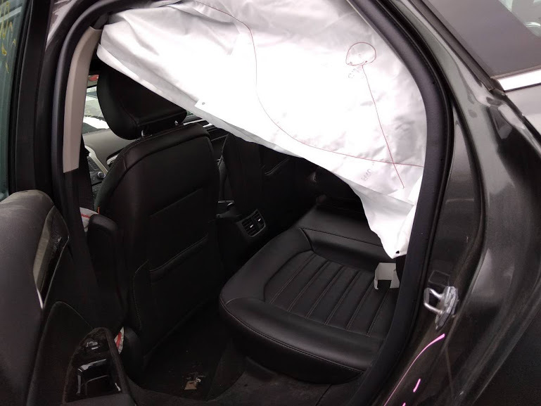 10.Ford Fusion (America) SE 1,5T EcoBoost: Ремонт безопасности (ремонт airbag). 2