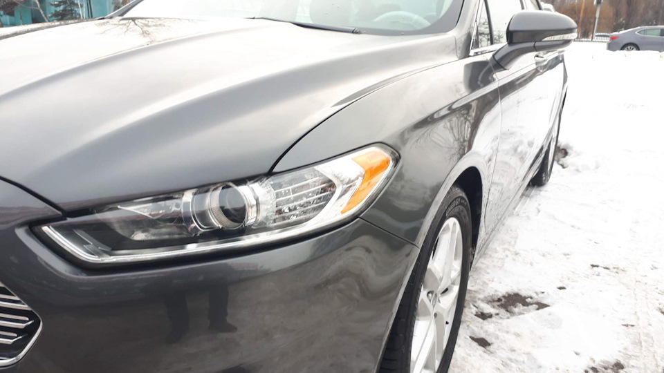 12.Ford Fusion (Америка) SE 1.5T EcoBoost: завершення ремонту — порівняння. 4