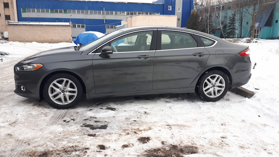 13.Ford Fusion (Америка) SE 1.5T EcoBoost: сертифікація, реєстрація, номери 4