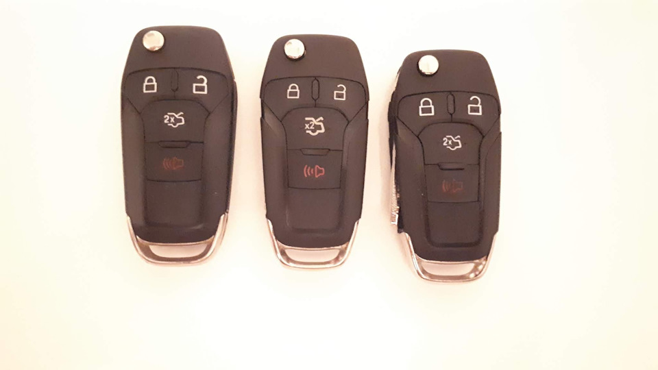22.Ford Fusion (America) SE 1,5T EcoBoost: Второй ключ (4е кнопки) N5F-A08TAA 1