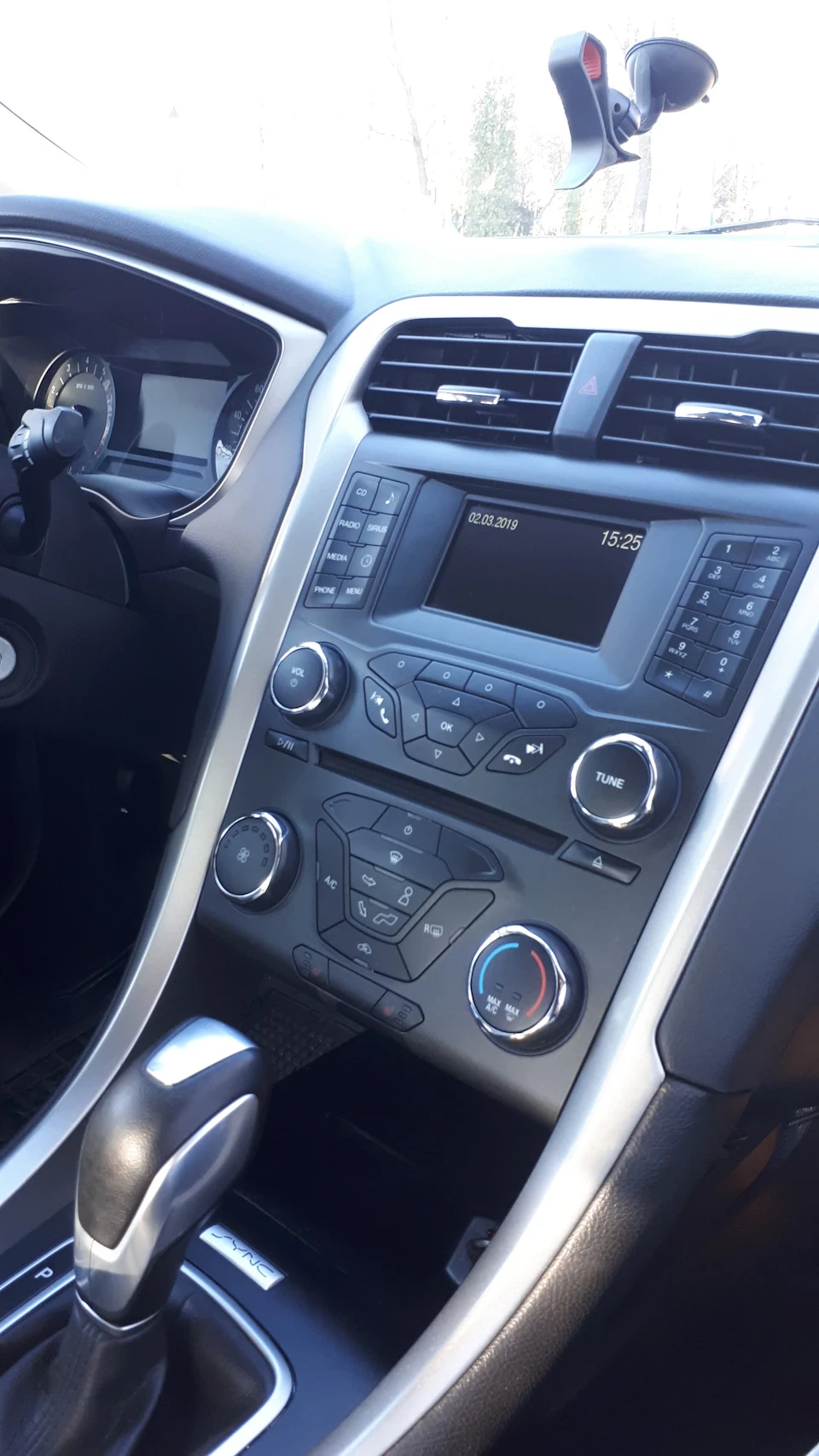 30.Ford Fusion (America) SE 1,5T EcoBoost: Як змусити Sync 1 працювати і бачити USB, Bluetooth.