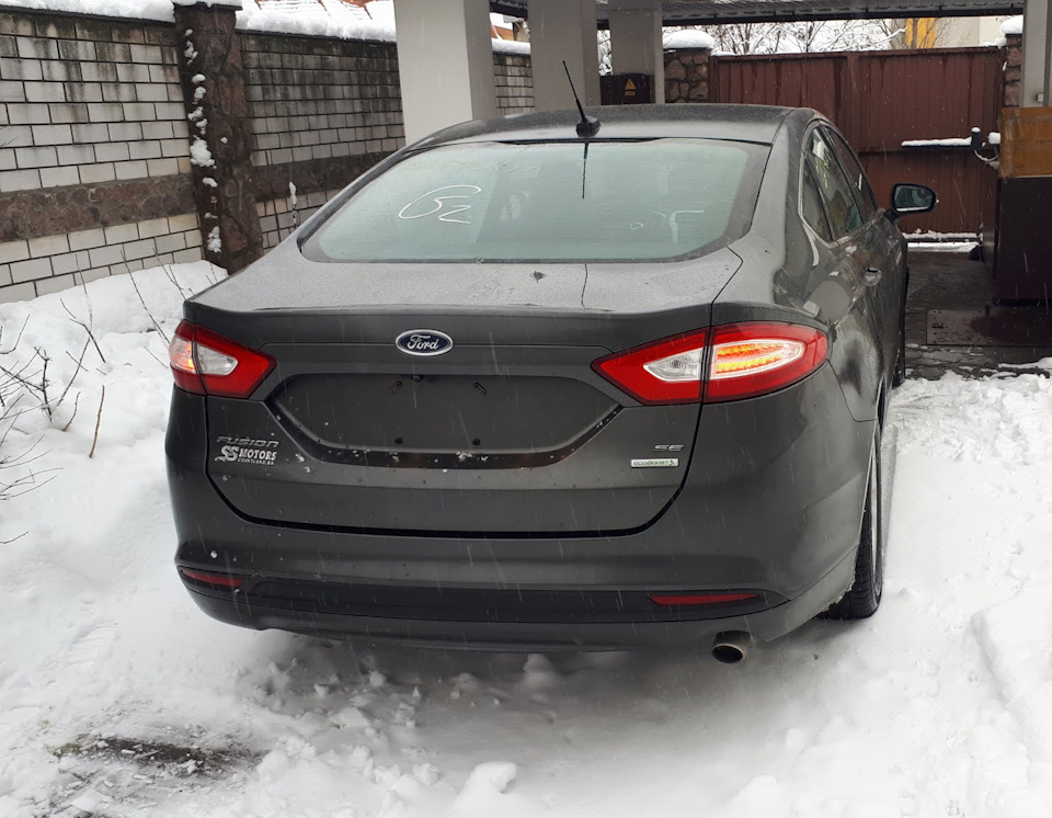 6.Ford Fusion (America) SE 1,5T EcoBoost: Дочекався, Ford приїхав. 5