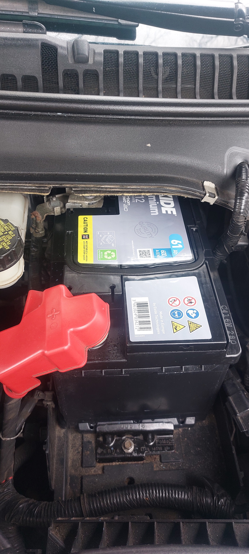 72.Ford Fusion USA, SE 1,5T EcoBoost: Заміна АКБ на Exide Premium 6СТ-61 Євро (EA612) ACC 600A. Forscan прописуємо АКБ та скидання системи моніторингу батареї BCM. 2
