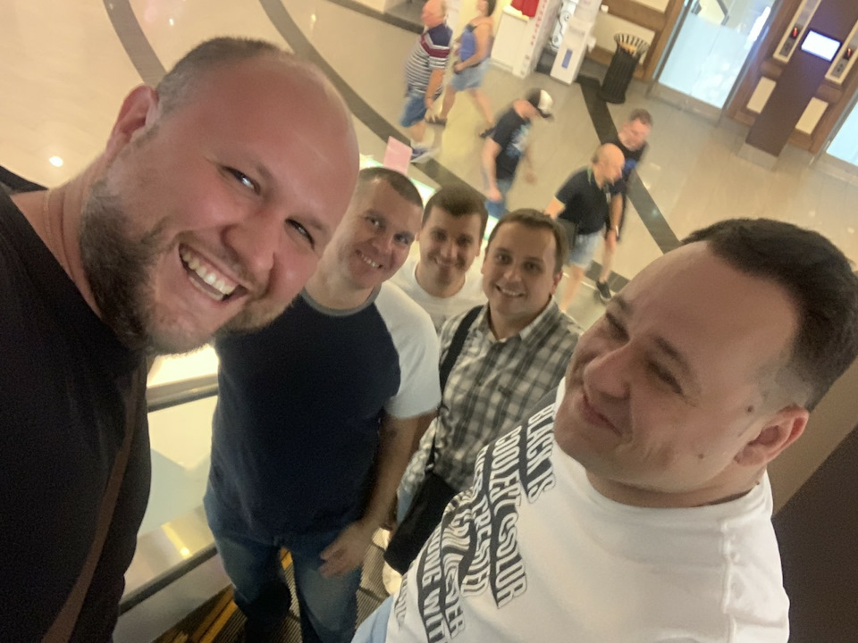 Приємне з корисним. Історія другої глобальної зустрічі Синдикату 2