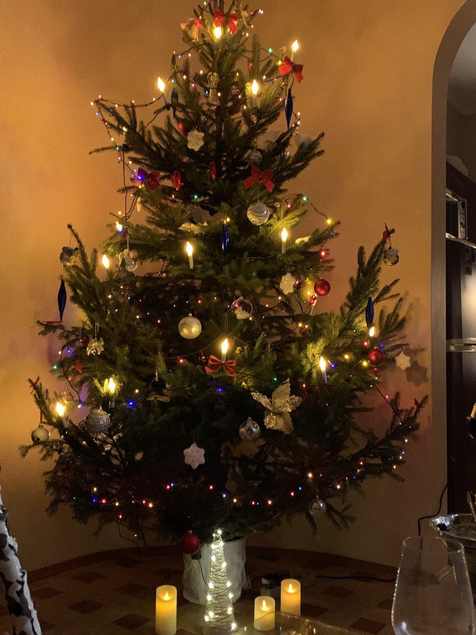 🎁 1