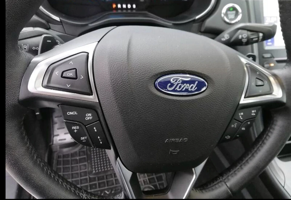 Підігрів керма Ford Fusion 2019