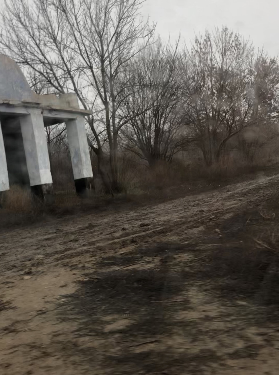 Поворот не туди 1