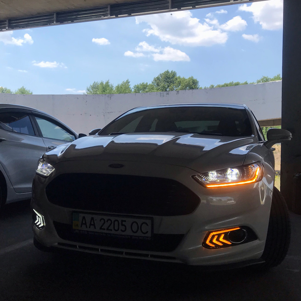 ford dynamic led, заміна штатної оптики 2