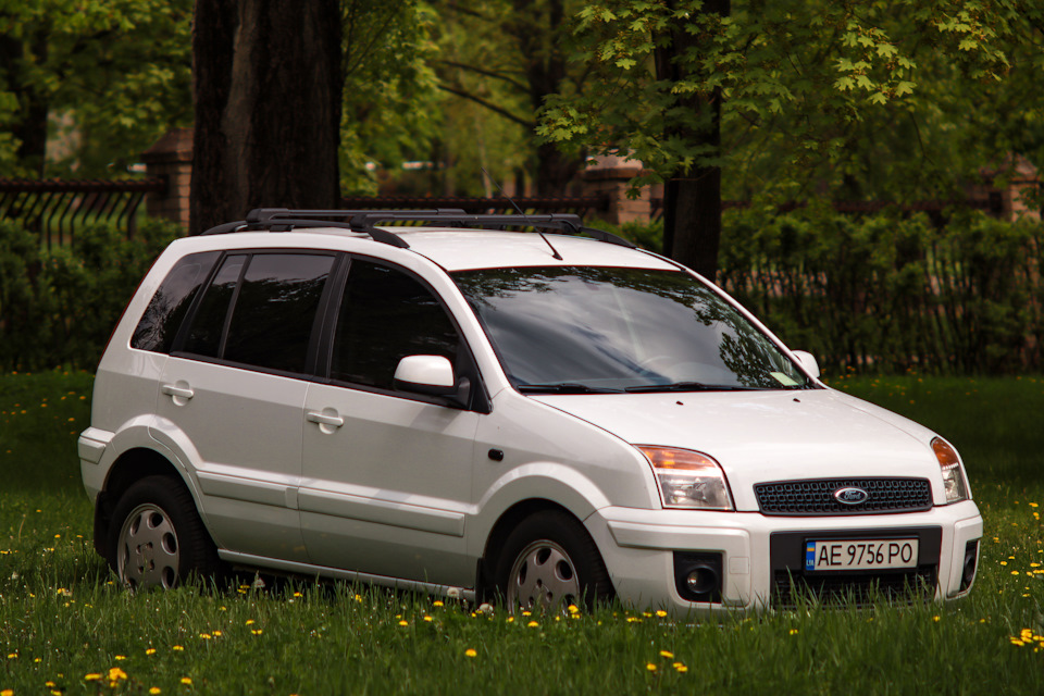 Рейлінги BMW X5 e53 на FORD FUSION 3