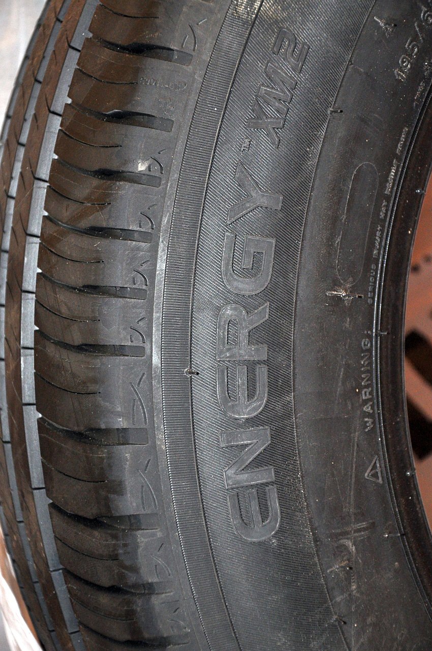 Michelin Energy XM2 та Ford Fusion 3