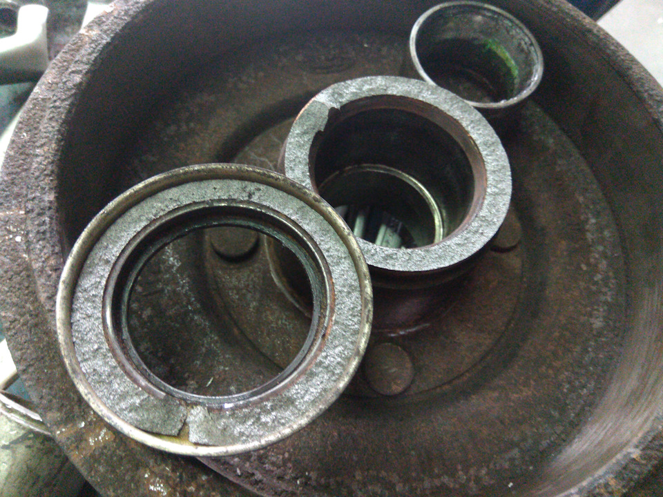 Заміна підшипника задньої маточини 3