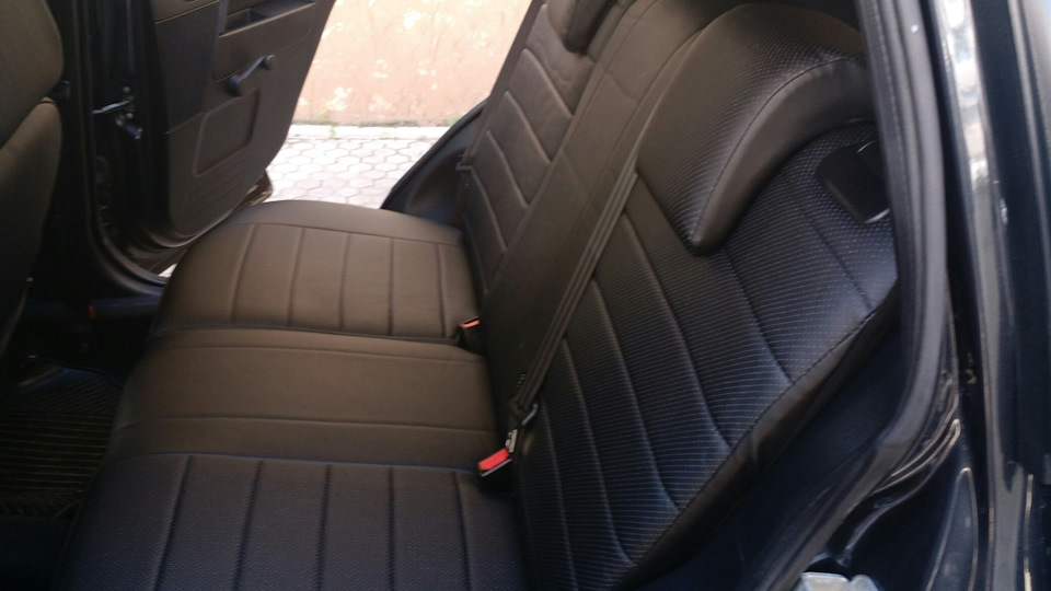 Чохли з екошкіри для Ford Fusion 2