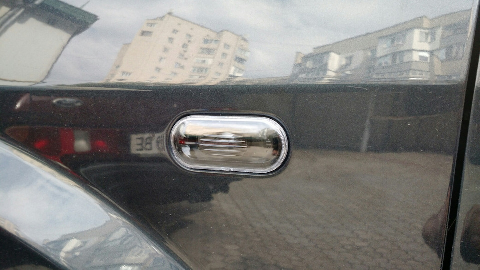 Заміна поворотника Ford Fusion 2