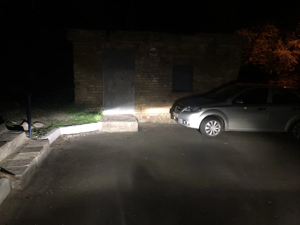 Заміна ламп головного світла на діоди