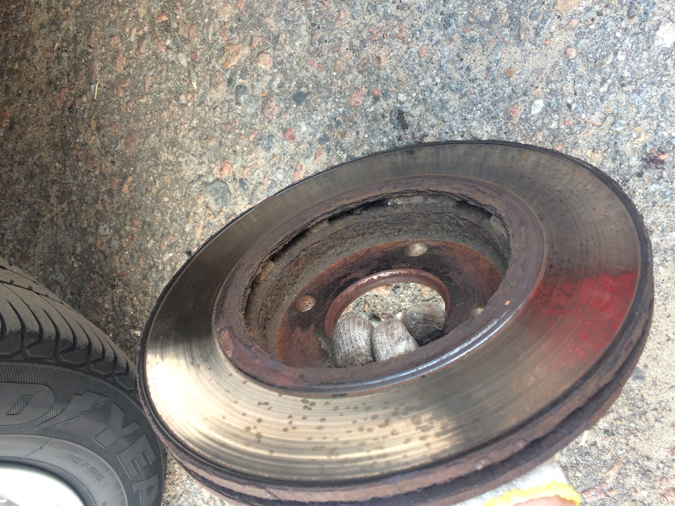 Заміна передніх гальм 5