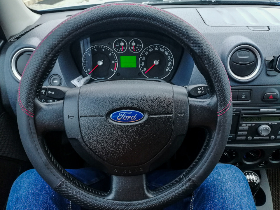 Оновлення дверного ключа FORD 4